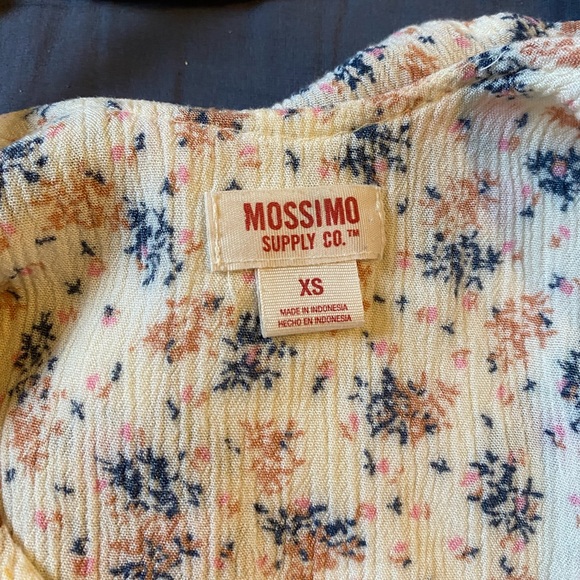 Country Floral Blouse - Picture 3 of 3